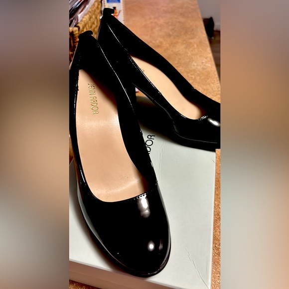 Sexy Black Heels Size 9 - Picture 2 of 2
